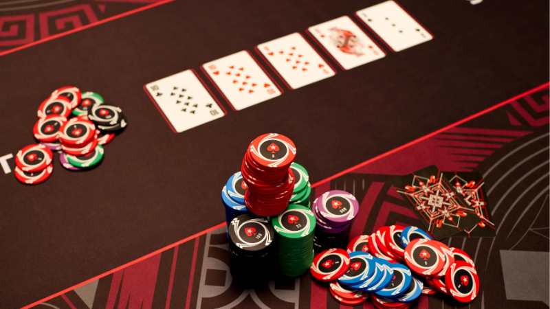 Chơi top poker online đổi thưởng cần thực chiến những gì?